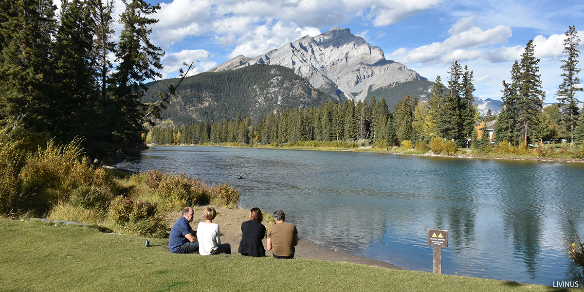 hiking near Denver Family at Mountain lake vista